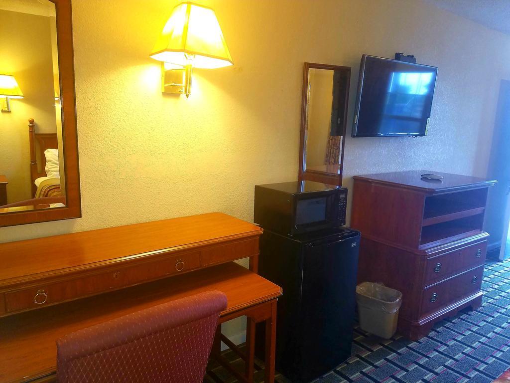 Americas Best Value Inn-Winnsboro Kültér fotó